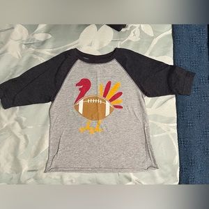 Thanksgiving football 4T 3 quarters sleeve grey top EUC boys girls